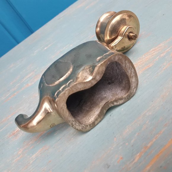 Vintage Brass Elephant Candlestick MCM Candle Holder Table Top Brass Animal gold - Picture 10 of 15